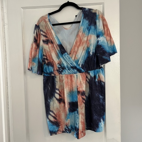 Tie Dye Surplice Neck Romper - Picture 3 of 3